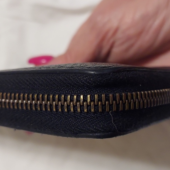 Gucci Marmont GG Zip Around Long Leather Zippy Wallet Black Gold - Picture 9 of 10